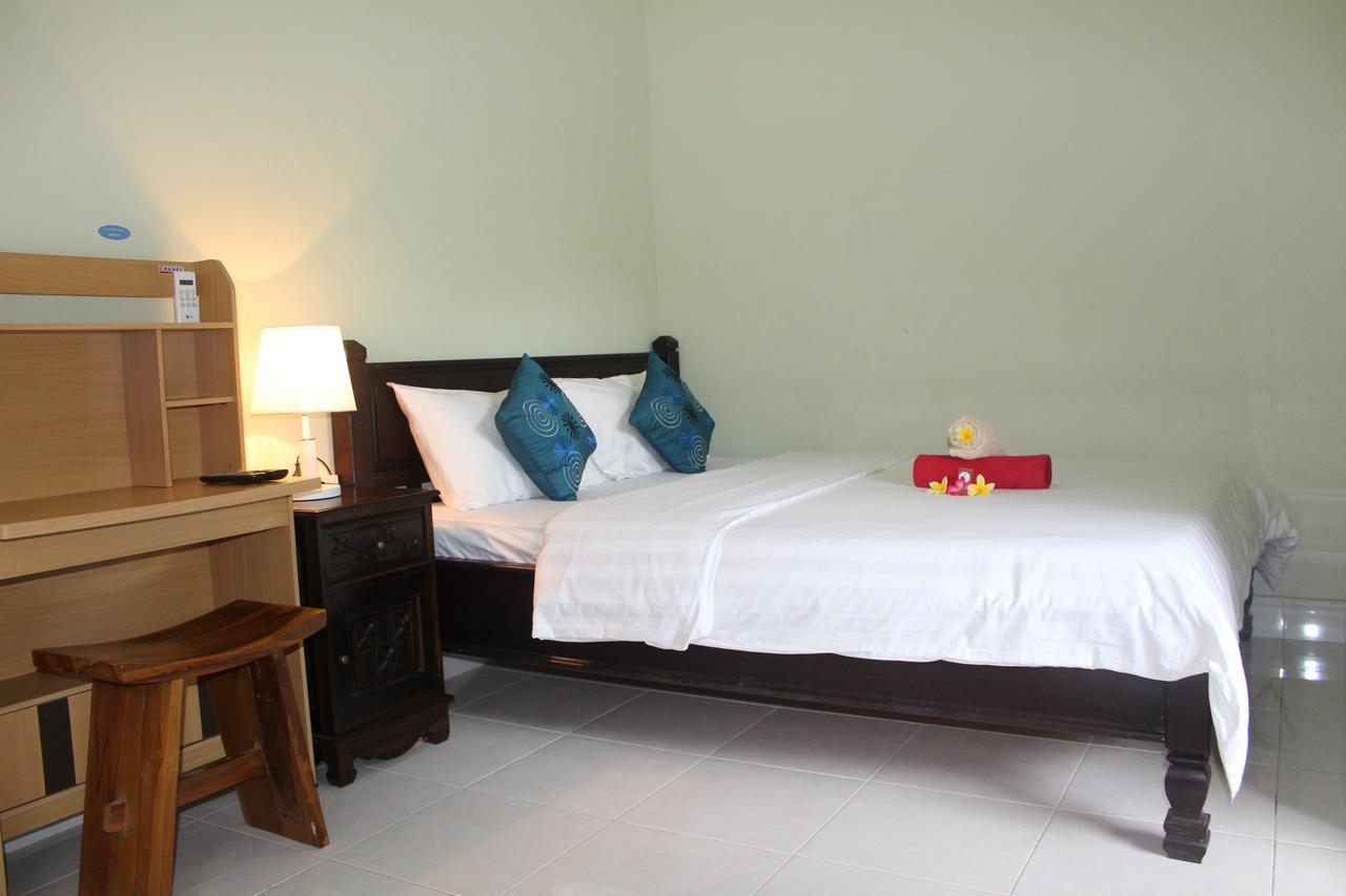 Green Palm Homestay Бали Экстерьер фото