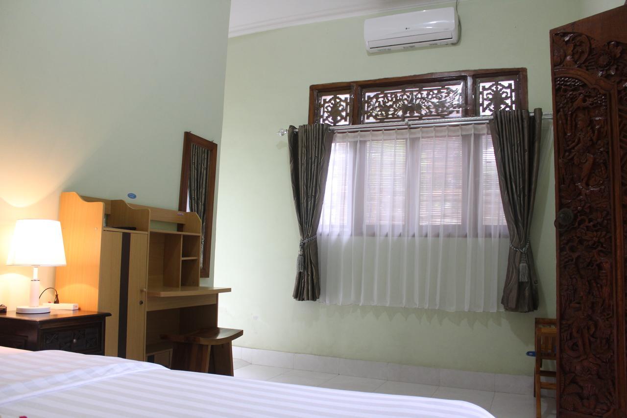 Green Palm Homestay Бали Экстерьер фото