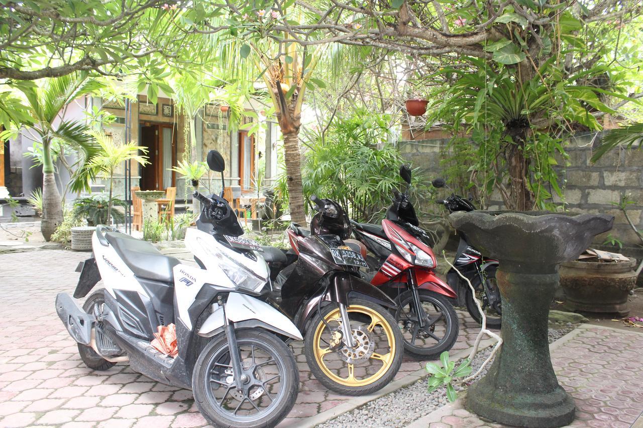 Green Palm Homestay Бали Экстерьер фото