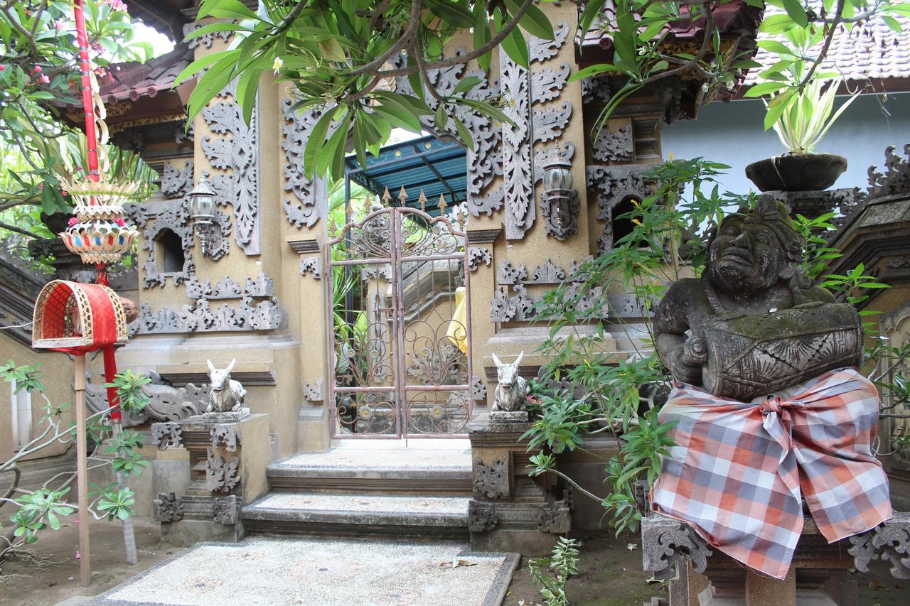 Green Palm Homestay Бали Экстерьер фото